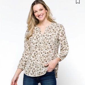 Fun2Fun Women’s Split Neck Blouse; 3/4 Sleeves; Size M; NWT